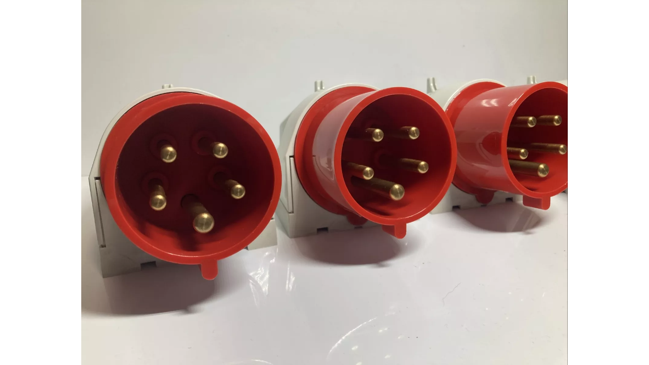 Walther Type 630 CEE-stik 32A 400V IP44 5-polet
